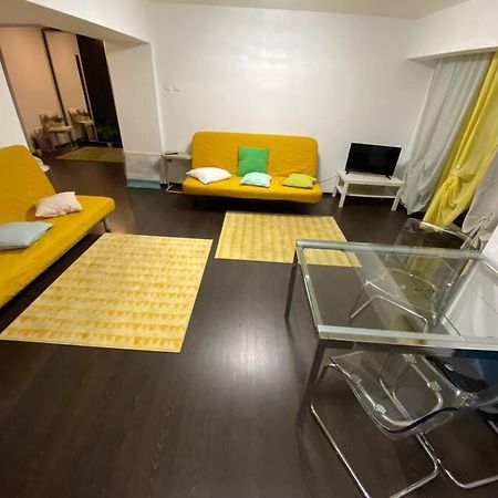 Green Apartment 43 Bukarest Exteriör bild
