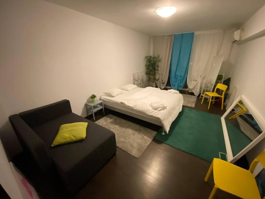 Green Apartment 43 Bukarest Exteriör bild